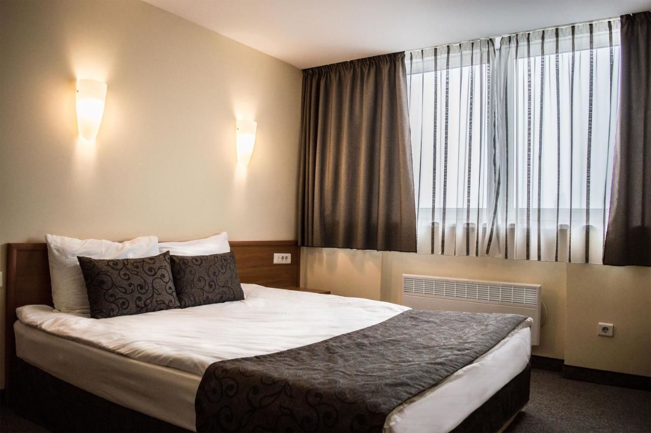 Отель Park Hotel Moskva София-22