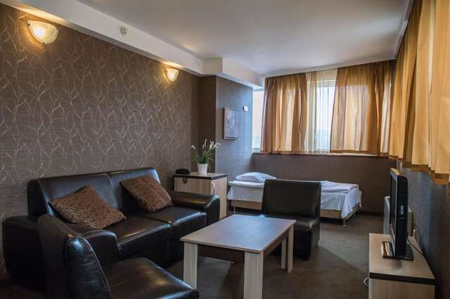 Отель Park Hotel Moskva София-13
