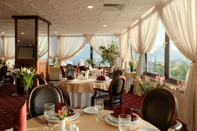 Отель Park Hotel Moskva София-33