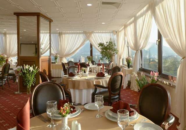 Отель Park Hotel Moskva София-37