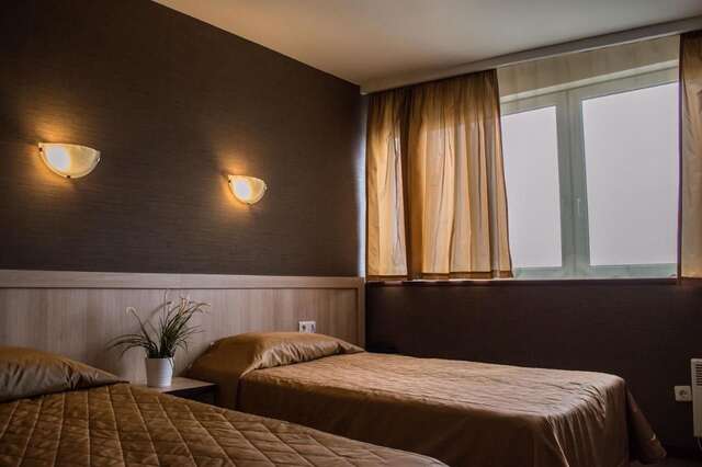 Отель Park Hotel Moskva София-11